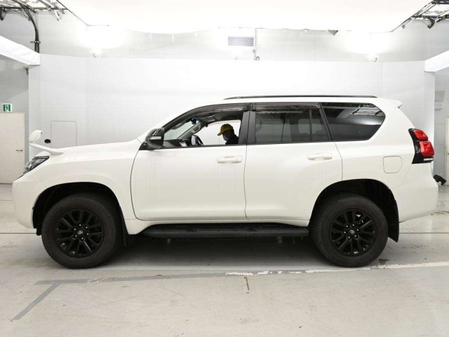 Toyota LAND CRUISER PRADO 2021 7308270-4