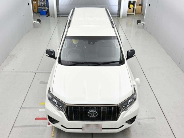Toyota LAND CRUISER PRADO 2021 7308270-7