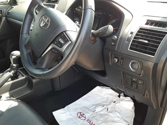 Toyota LAND CRUISER PRADO 2021 7308270-9