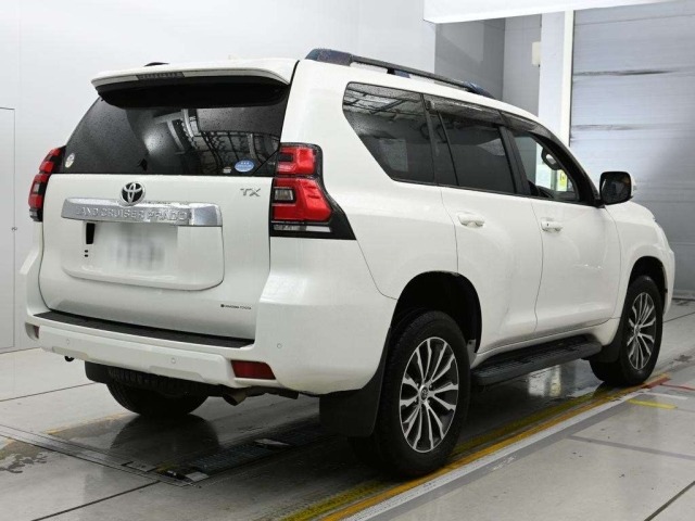 Toyota LAND CRUISER PRADO 2018 7308311-1