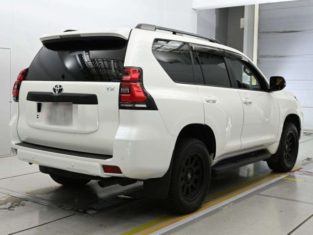 Toyota LAND CRUISER PRADO 2023 7308330-1