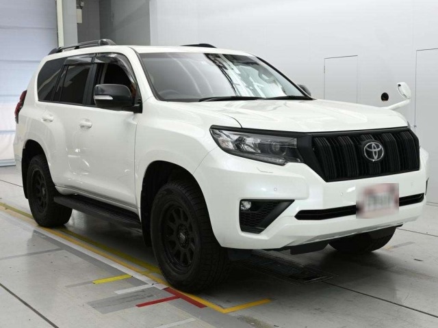 Toyota LAND CRUISER PRADO 2023 7308330-5