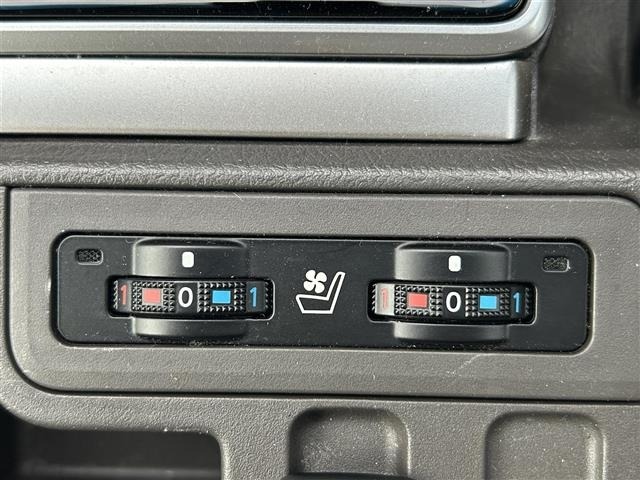Toyota LAND CRUISER PRADO 2023 7310264-2