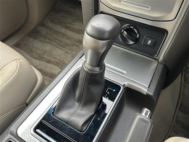 Toyota LAND CRUISER PRADO 2023 7310264-22