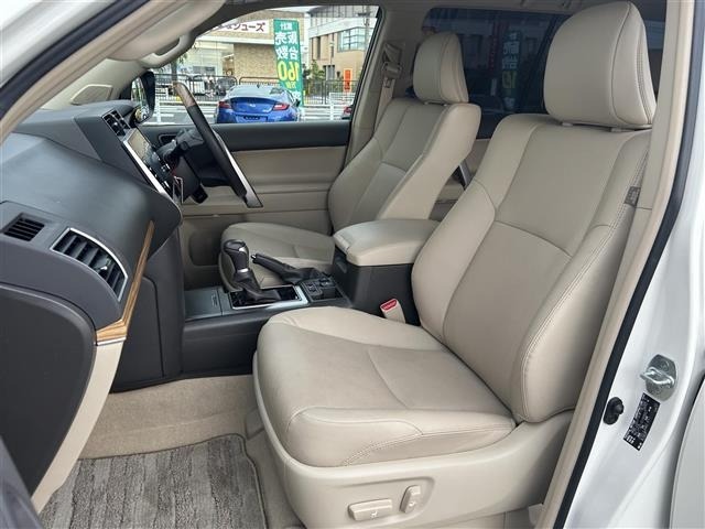 Toyota LAND CRUISER PRADO 2023 7310264-9