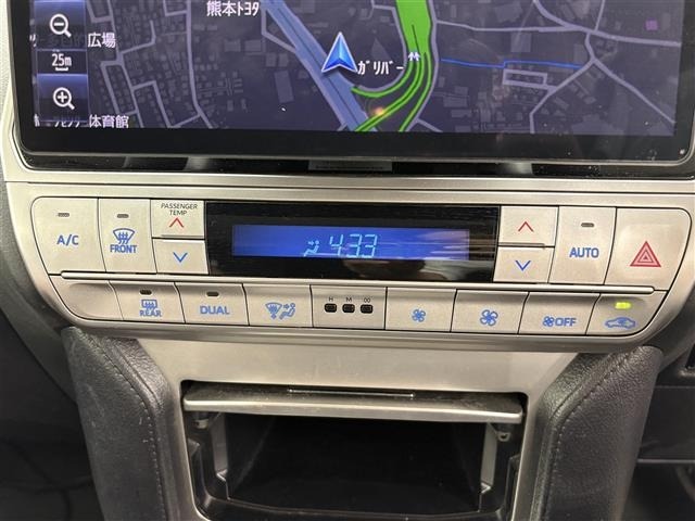 Toyota LAND CRUISER PRADO 2023 7310376-10