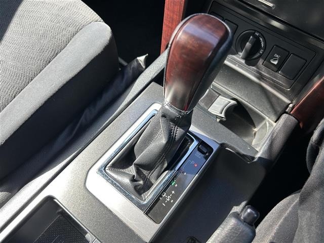 Toyota LAND CRUISER PRADO 2015 7310471-10
