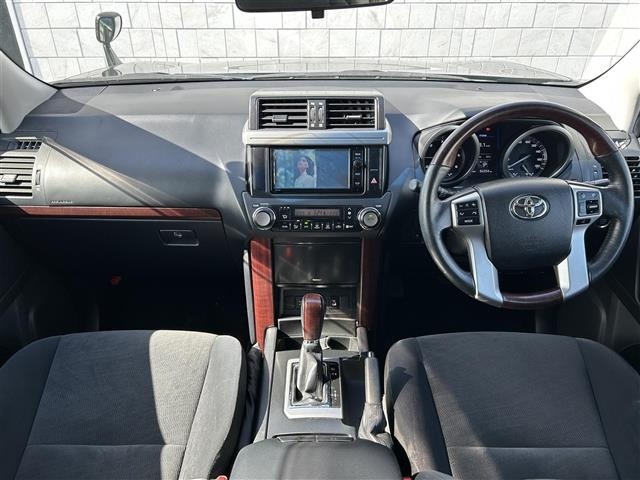 Toyota LAND CRUISER PRADO 2015 7310471-14