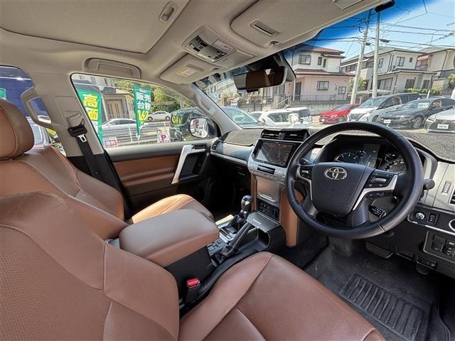 Toyota LAND CRUISER PRADO 2022 7310721-11