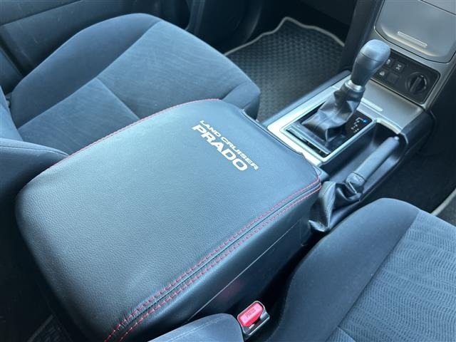 Toyota LAND CRUISER PRADO 2020 7310728-10