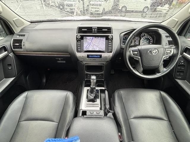 Toyota LAND CRUISER PRADO 2019 7310872-16
