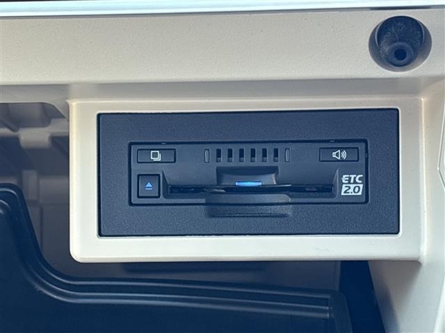Toyota LAND CRUISER PRADO 2023 7311004-0
