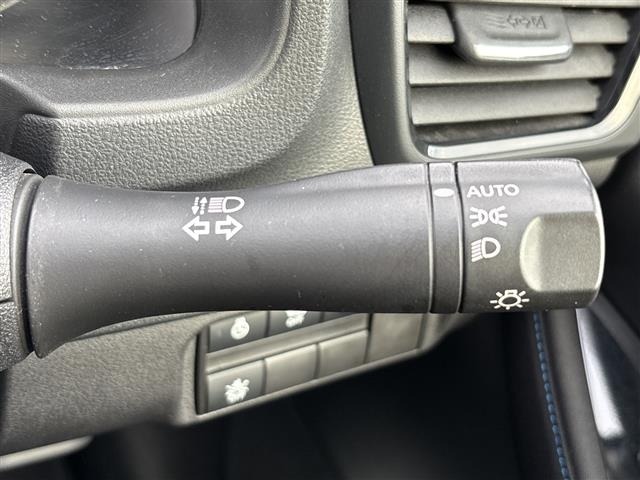 Nissan LEAF 2021 7314814-12