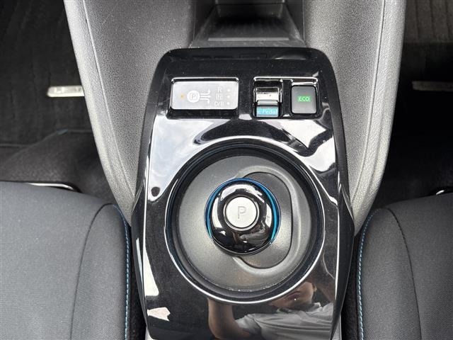 Nissan LEAF 2021 7314814-5