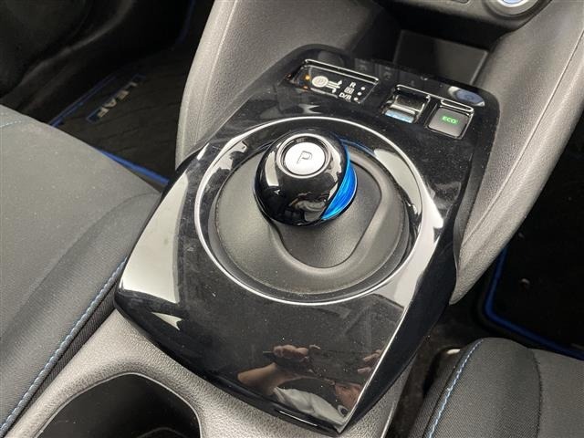 Nissan LEAF 2018 7314822-2