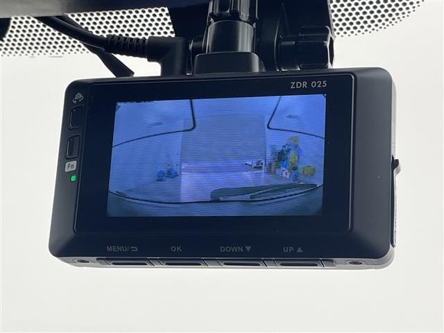 Nissan LEAF 2018 7314823-16