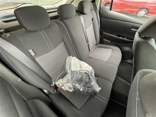 Nissan LEAF 2018 7314848-9