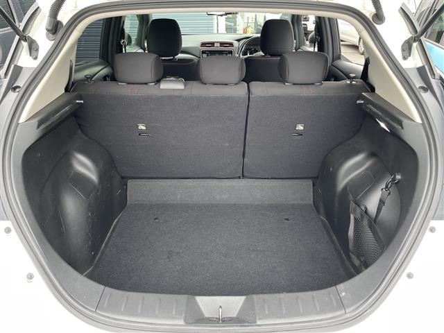 Nissan LEAF 2018 7314849-12