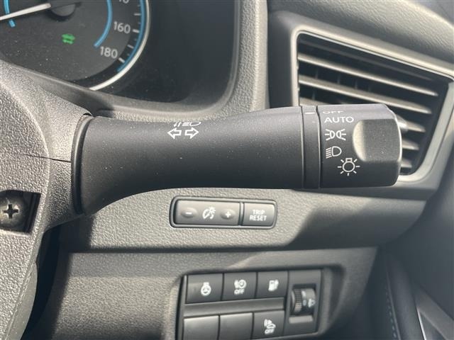Nissan LEAF 2017 7314850-4