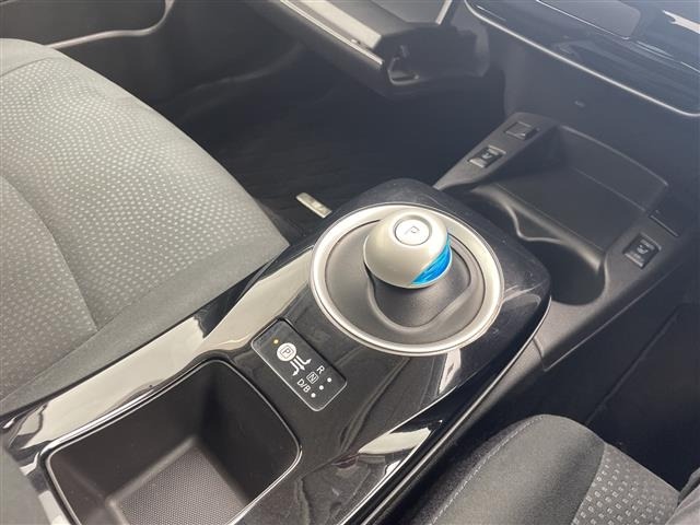 Nissan LEAF 2016 7314861-12