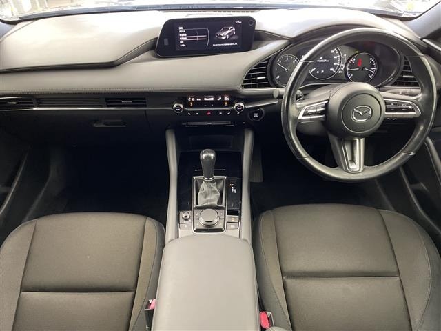 Mazda MAZDA3 2019 7305694-16