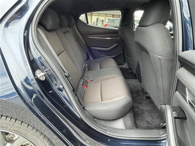 Mazda MAZDA3 2019 7305973-12