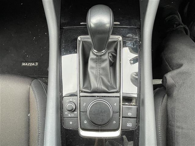 Mazda MAZDA3 2019 7305973-2
