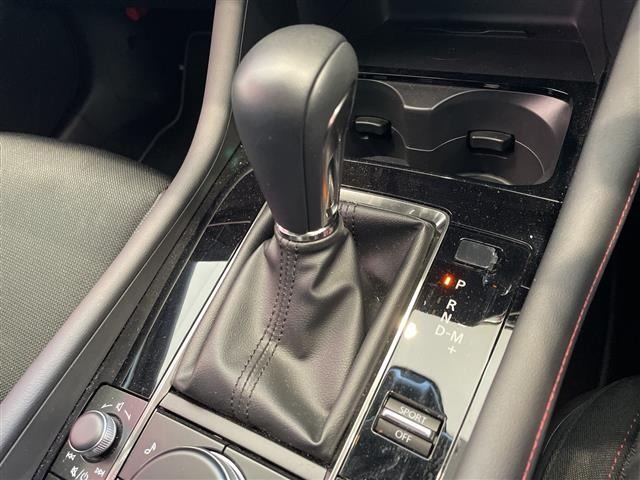 Mazda MAZDA3 2024 7305974-1