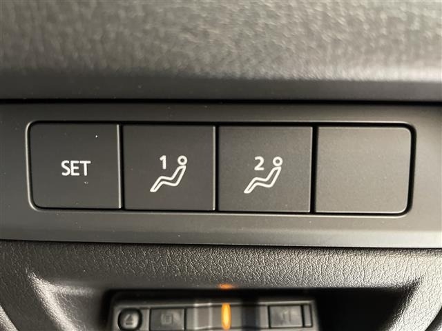 Mazda MAZDA3 2024 7305974-12