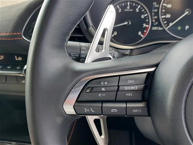 Mazda MAZDA3 2023 7306007-1