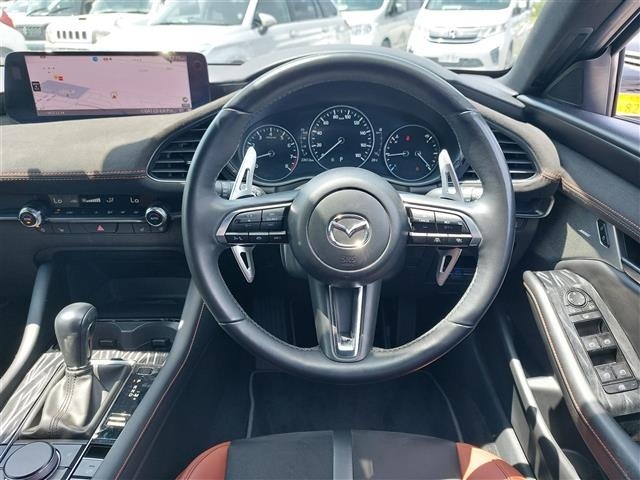 Mazda MAZDA3 2023 7306007-10