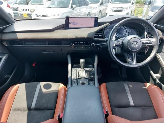 Mazda MAZDA3 2023 7306007-18