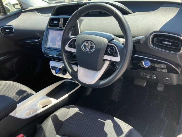 Toyota PRIUS 2016 7312134-10