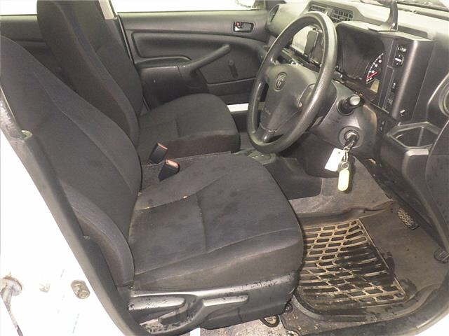 Toyota PROBOX VAN 2021 7299984-5