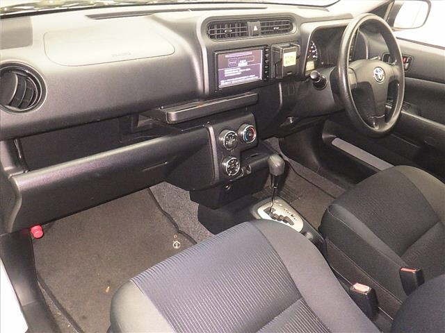 Toyota PROBOX VAN 2015 7300010-4