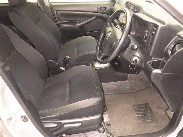Toyota PROBOX VAN 2015 7300010-5