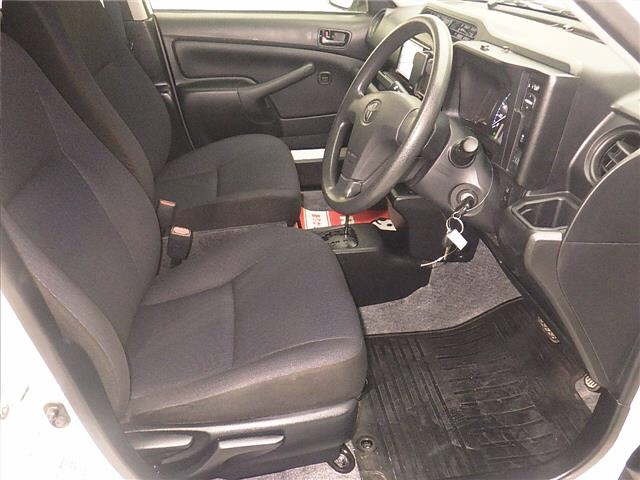 Toyota PROBOX VAN 2023 7300021-5