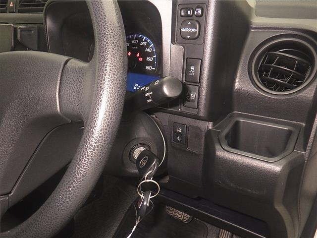 Toyota PROBOX VAN 2023 7300021-8