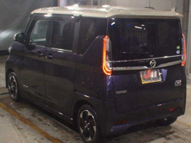Nissan ROOX 2021 7300371-1