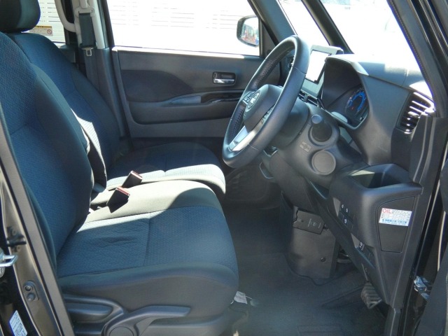 Nissan ROOX 2021 7300436-25
