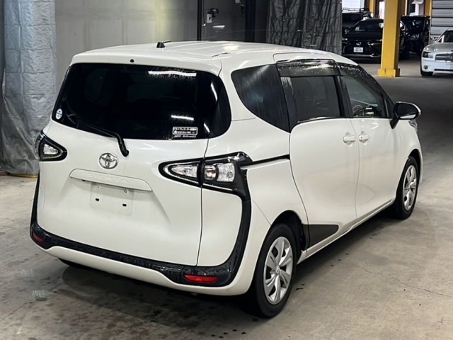 Toyota SIENTA 2021 7311819-5