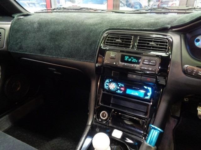Nissan SILVIA 1998 7316330-17