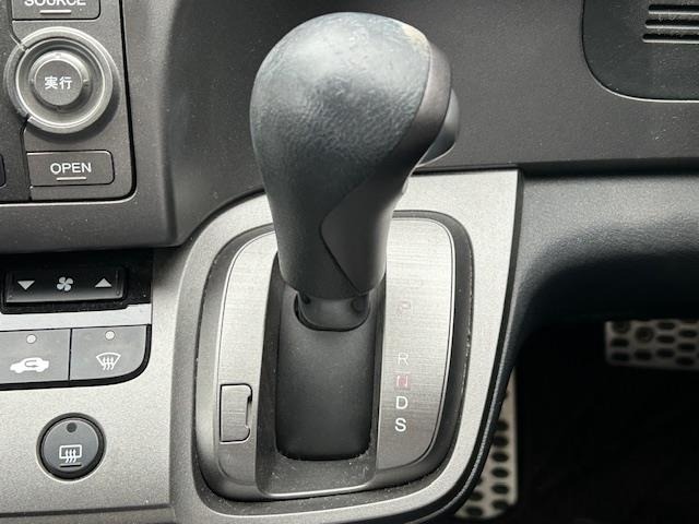 Honda STREAM 2007 7316442-9
