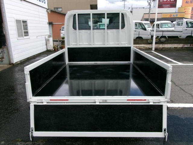 Mazda TITAN 2016 7316114-7