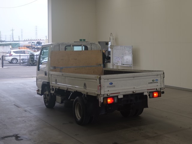 Mazda TITAN 2015 7316171-1