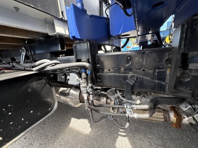 Mazda TITAN 2023 7316172-17
