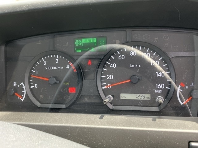 Mazda TITAN 2023 7316172-7