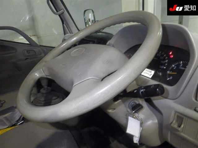 Toyota TOYOACE 2010 7298340-5