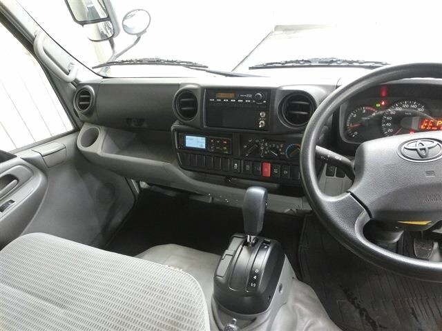 Toyota TOYOACE 2016 7298380-5