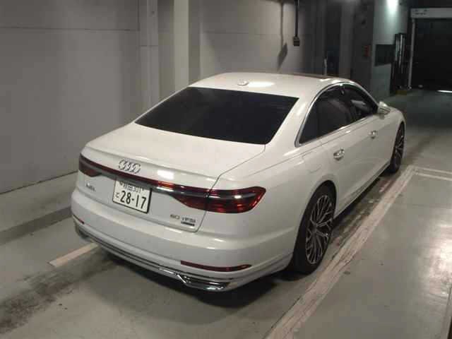 Audi A8 2019 7341174-5